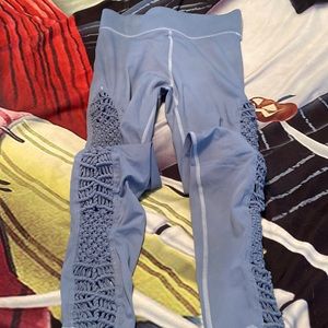 Carbon 38 blue crotchet detail leggings